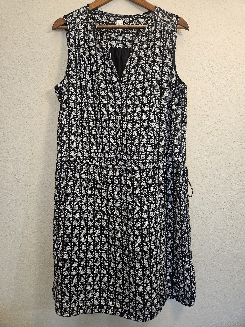 Gap‎ Midi Shift Dress Womens Size Large Black White Floral Tie Waist Sleeveless